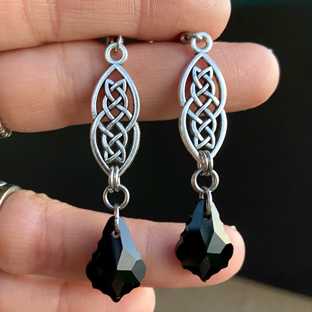 Celtic knot dangly earrings & black austrian crystals boho goth stainless steel